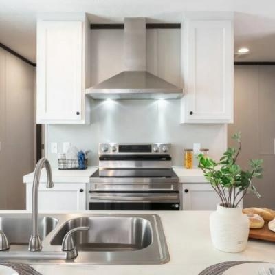 Photo 5 of 24 of home located at 116 Joseph Dr. Raeford, NC 28376