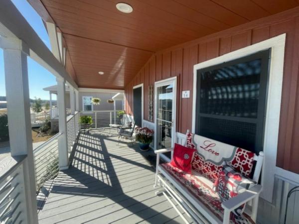 2022 Oak Creek Smart Cottage - Swan Manufactured Home