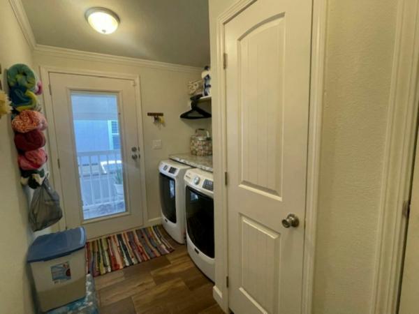 2022 Oak Creek Smart Cottage - Swan Manufactured Home