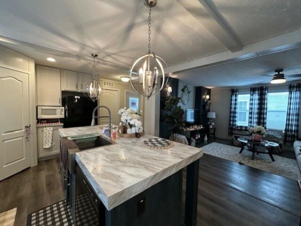 2021 Clayton American Traditions  Home