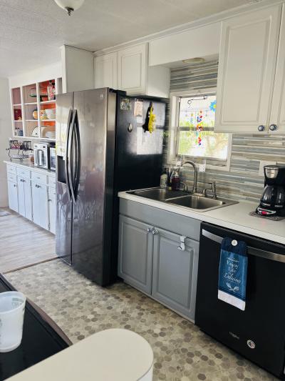 Photo 4 of 22 of home located at 19 S. Harbor Drive Vero Beach, FL 32960