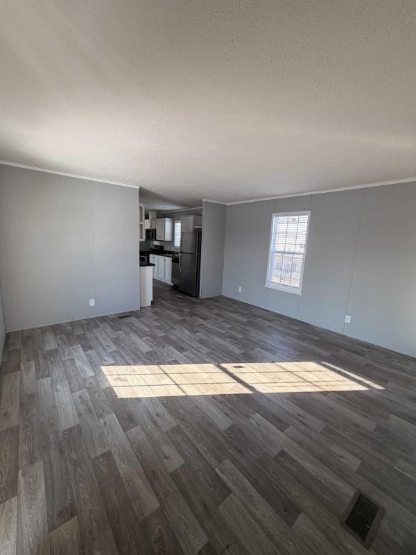 2022  Mobile Home For Sale