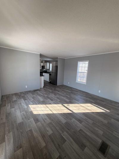 Mobile Home at 352 Parker Lake Drive Oxford, MI 48371