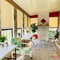 1985 CORO  Home