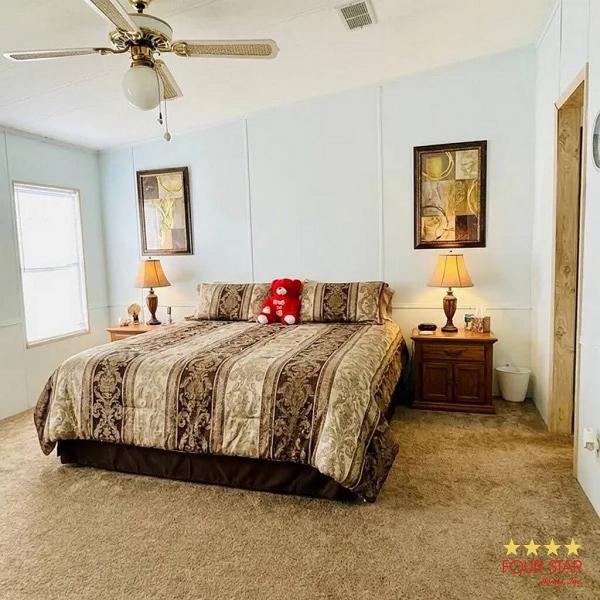 1985 CORO  Home
