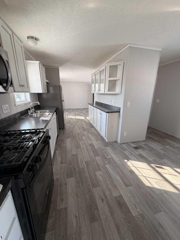 2016  Mobile Home For Sale