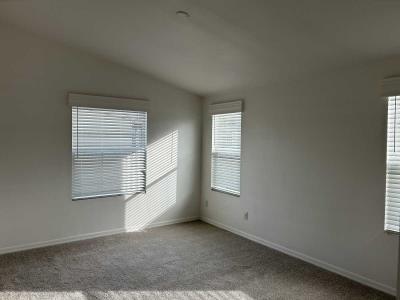 Photo 4 of 15 of home located at 6714 W Taylor St Lot 292 Phoenix, AZ 85043