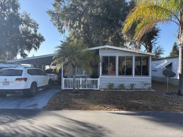 1983 TWIN Mobile Home For Sale