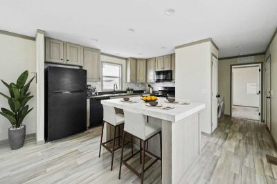 Mobile Home at 1131 Stoneridge Dr Mount Pleasant, MI 48858