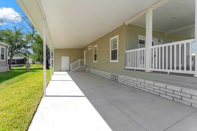 Photo 2 of 18 of home located at 3269 Walden Shores Loop Lake Wales, FL 33898