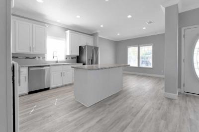 Photo 4 of 17 of home located at 3266 Walden Shores Loop Lake Wales, FL 33898