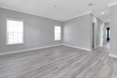 Photo 5 of 17 of home located at 3266 Walden Shores Loop Lake Wales, FL 33898