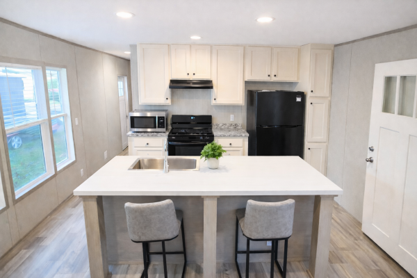 Photo 1 of 2 of home located at 6776 Townsend Rd., #196 Jacksonville, FL 32244