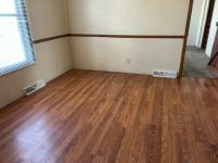 1989 Parkwood Manufactured Home