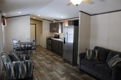 Mobile Home at 10B Evergreen Mechanicville, NY 12118