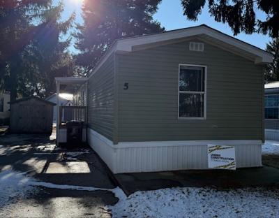 Mobile Home at 5 Riverview Saint Louis, MI 48880