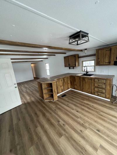 Mobile Home at 1552 Stuart Dr NE #58 Grand Rapids, OH 49525