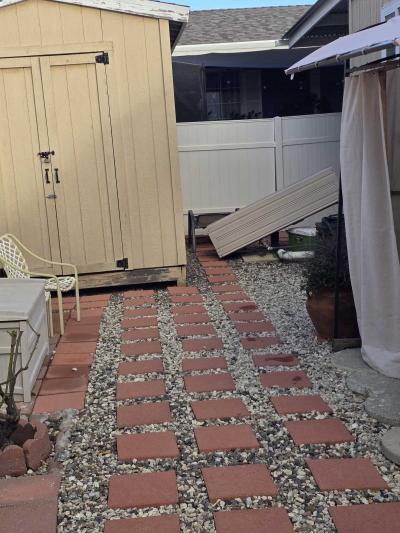 Photo 5 of 8 of home located at 20401 Soledad Canyon Rd Sp #560 Canyon Country, CA 91351