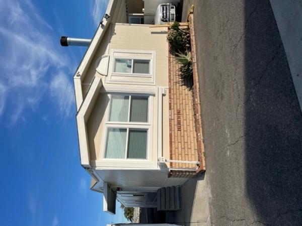 2002  Mobile Home For Sale