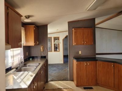 Photo 5 of 11 of home located at 1574 Lilly Martin Rd Summerton, SC 29148