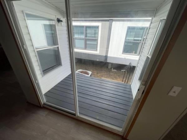 2006 WINCHESTER Mobile Home For Sale