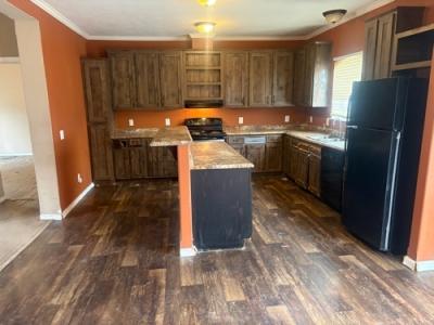 Photo 2 of 17 of home located at 104 Whitman St Earle, AR 72331