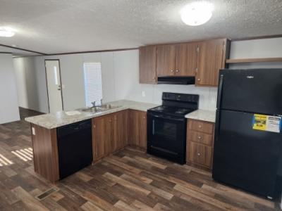 Photo 3 of 17 of home located at 10420 Us Highway 31 Lot 377 Tanner, AL 35671