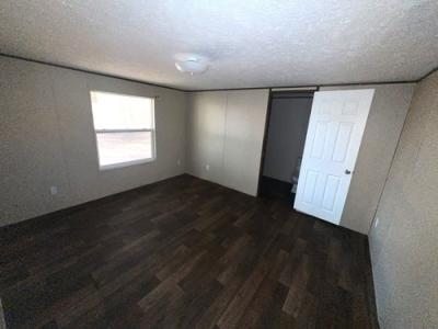 Photo 4 of 11 of home located at 1872 Summerville Rd Jasper, AL 35504