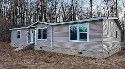 Mobile Home at 601 Pine Ln Drummonds, TN 38023
