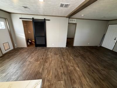 Photo 10 of 9 of home located at 412 Holloway Ln Big Sandy, TX 75755