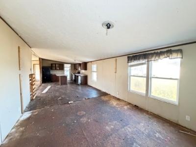 Photo 2 of 6 of home located at 15743 Us-59 Splendora, TX 77372