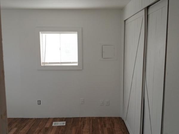 1981 CENT Manufactured Home