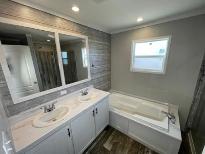 Photo 4 of 9 of home located at 1500 N Hancock Ave Odessa, TX 79761