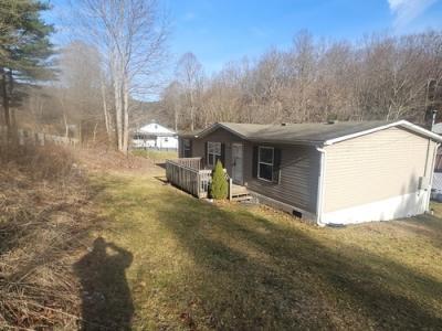 Photo 2 of 6 of home located at 6548 Guest River Rd Norton, VA 24273