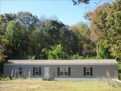 Mobile Home at 2103 County Road 114 Cullman, AL 35057