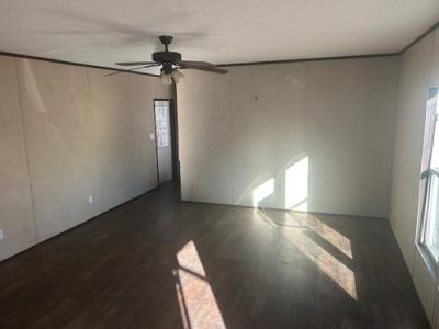 Photo 3 of 10 of home located at 2103 County Road 114 Cullman, AL 35057