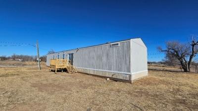 Mobile Home at 1042 Wilcox St Pampa, TX 79065