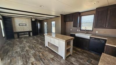 Photo 5 of 15 of home located at 1042 Wilcox St Pampa, TX 79065