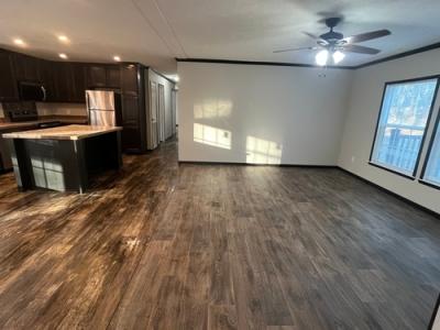 Photo 4 of 16 of home located at 4023 Lee Road 70 Camp Hill, AL 36850