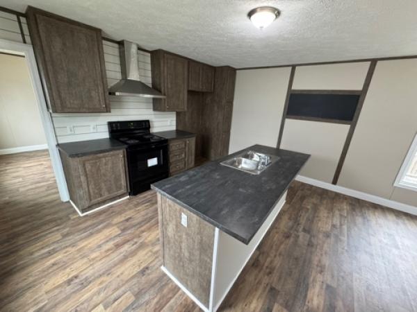 2021 THE BREEZ Manufactured Home