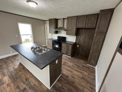 Photo 3 of 18 of home located at 121 Jason Dr Frankfort, KY 40601