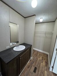 2021 THE BREEZ Manufactured Home