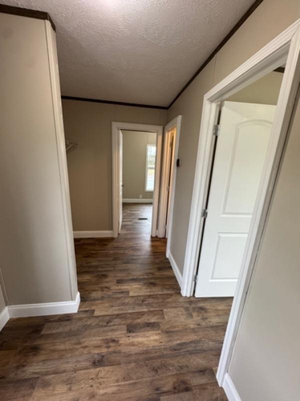 2021 THE BREEZ Manufactured Home