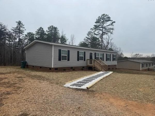 Photo 1 of 1 of home located at 149 Francis Rd Blacksburg, SC 29702