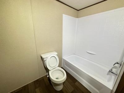 Photo 5 of 9 of home located at 2304 Wichita St #14 Pasadena, TX 77502