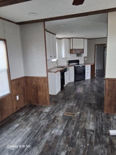 Photo 2 of 12 of home located at 13653 Airline Highway Gonzales, LA 70737