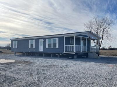Mobile Home at 914 Il 15 Sims, IL 62886