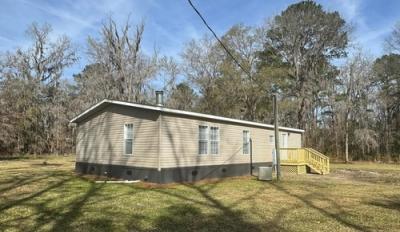 Photo 4 of 16 of home located at 166 Twickenham Rd Yemassee, SC 29945