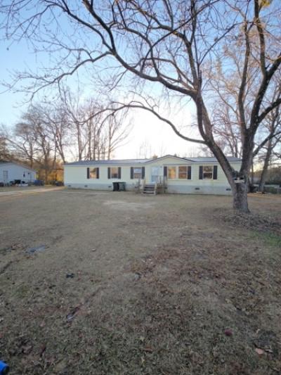 Mobile Home at 2524 Carriage Rd Fayetteville, NC 28312