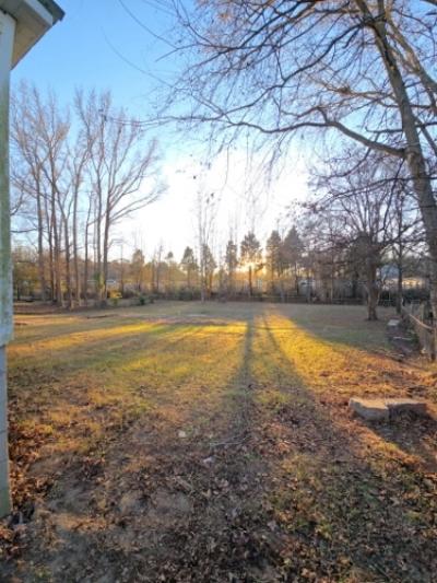 Photo 4 of 16 of home located at 2524 Carriage Rd Fayetteville, NC 28312